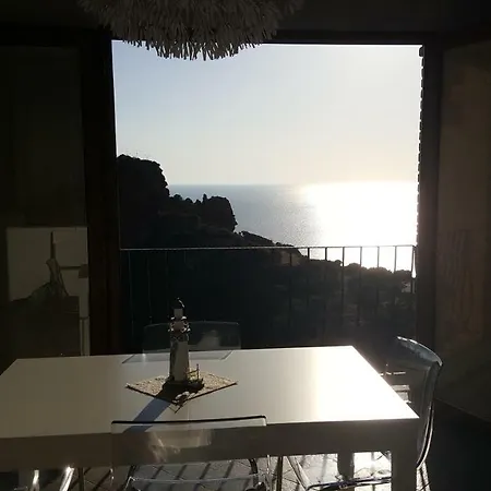 Tanca Piras - Emozioni A Strapiombo Sul Mare!!! * Nebida