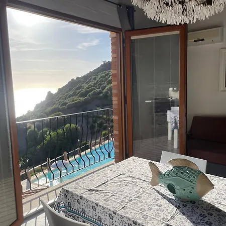 Tanca Piras - Emozioni A Strapiombo Sul Mare!!! * Nebida