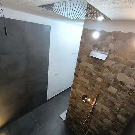 Tanca Piras - Emozioni A Strapiombo Sul Mare!!! Nebida