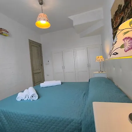 Tanca Piras - Emozioni A Strapiombo Sul Mare!!! * Nebida