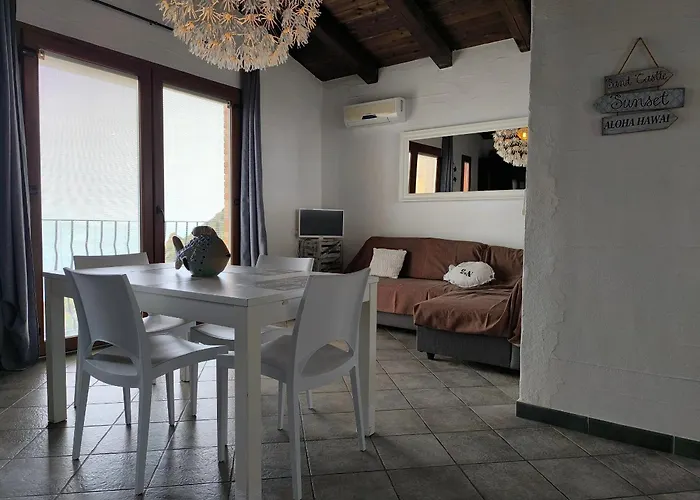A Strapiombo Sul Mare Tanca Piras *